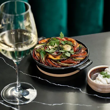 Crowne Plaza - - The Hub By Ihg