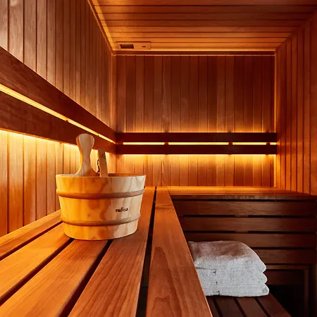 Crowne Plaza - - The Hub By Ihg 4* Warsaw