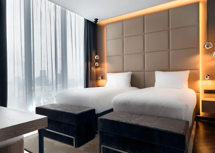 מלון Crowne Plaza - - The Hub By Ihg