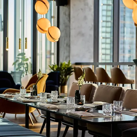 Crowne Plaza - - The Hub By Ihg Hotel 4*
