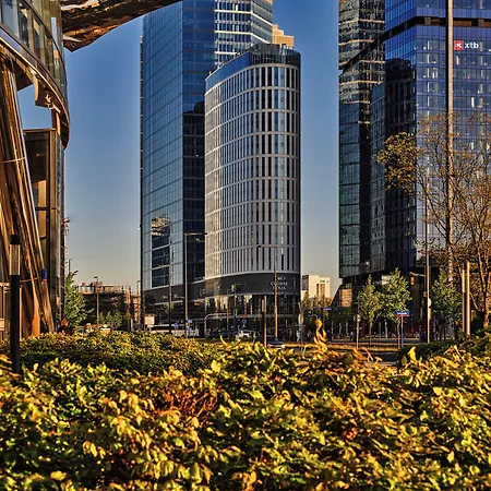 Отель Crowne Plaza - - The Hub By Ihg