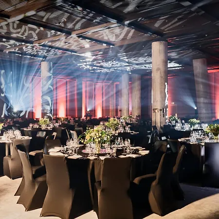 Crowne Plaza - - The Hub By Ihg
