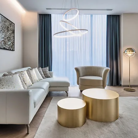 Ξενοδοχείο Crowne Plaza - - The Hub By Ihg 4*