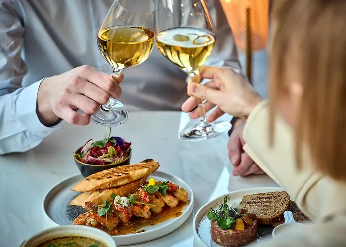 Hotel Crowne Plaza - - The Hub By Ihg 4*