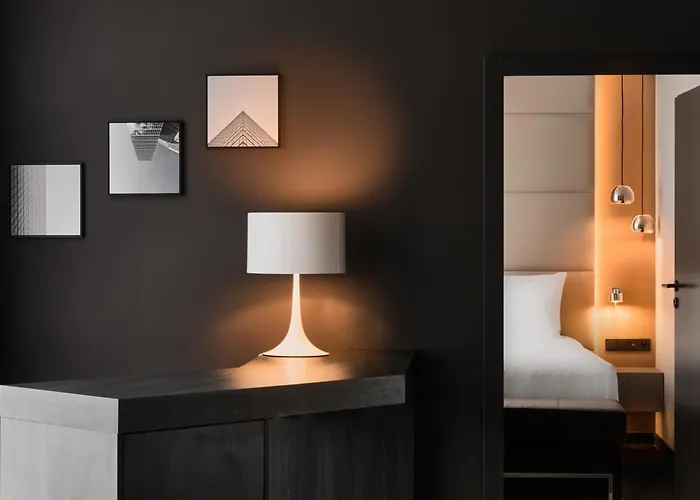 Crowne Plaza - - The Hub By Ihg