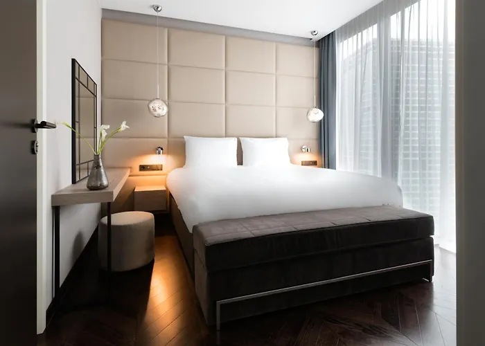 Crowne Plaza - - The Hub By Ihg Hotel