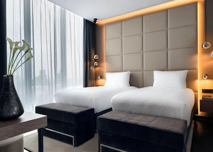 Crowne Plaza - - The Hub By Ihg 4*