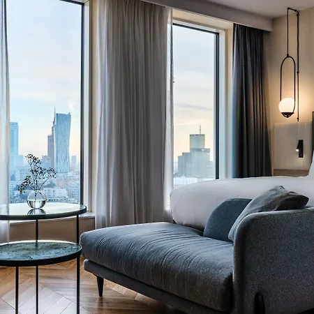 Hotel Crowne Plaza - - The Hub By Ihg 4*