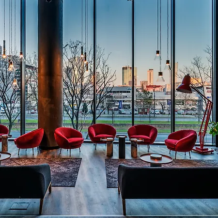 Hotel Crowne Plaza - - The Hub By Ihg 4*