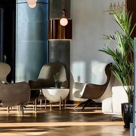 Hotel Crowne Plaza - - The Hub By Ihg