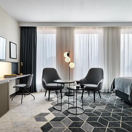 Hotel Crowne Plaza - - The Hub By Ihg