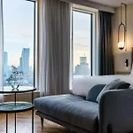 Ξενοδοχείο Crowne Plaza - - The Hub By Ihg 4*