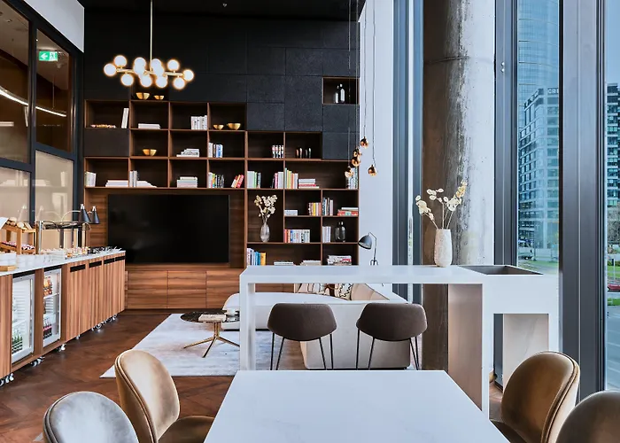 Crowne Plaza - - The Hub By Ihg